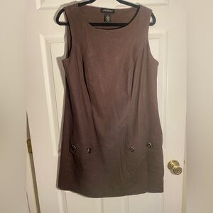 Linen Sleeveless Dress